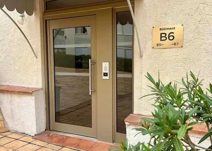 Апартаменти My